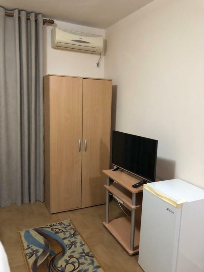 Apartment Family Улцинь Екстер'єр фото