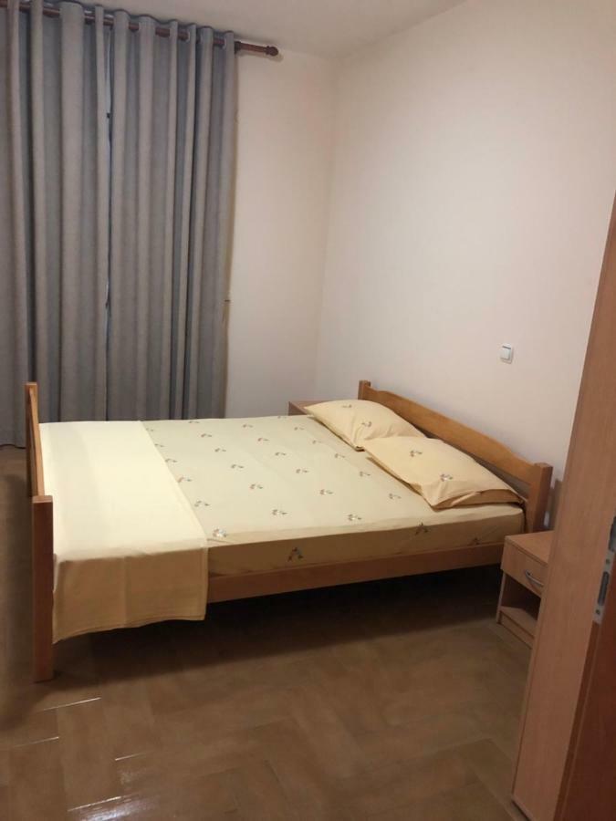 Apartment Family Улцинь Екстер'єр фото