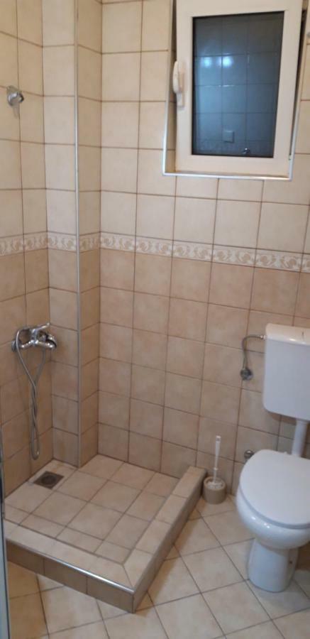 Apartment Family Улцинь Екстер'єр фото